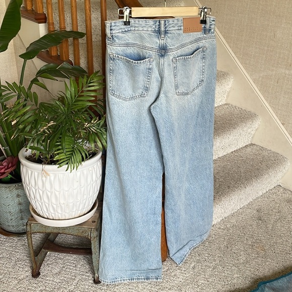 PacSun Trendy Casey Low Rise Baggy Light Indigo Distressed Wide Leg Jeans - Picture 8 of 13